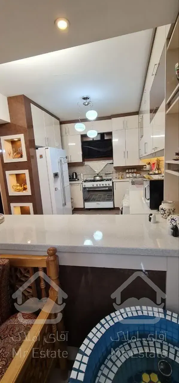 آپارتمان 120 متر/تک واحد/فول امکانات