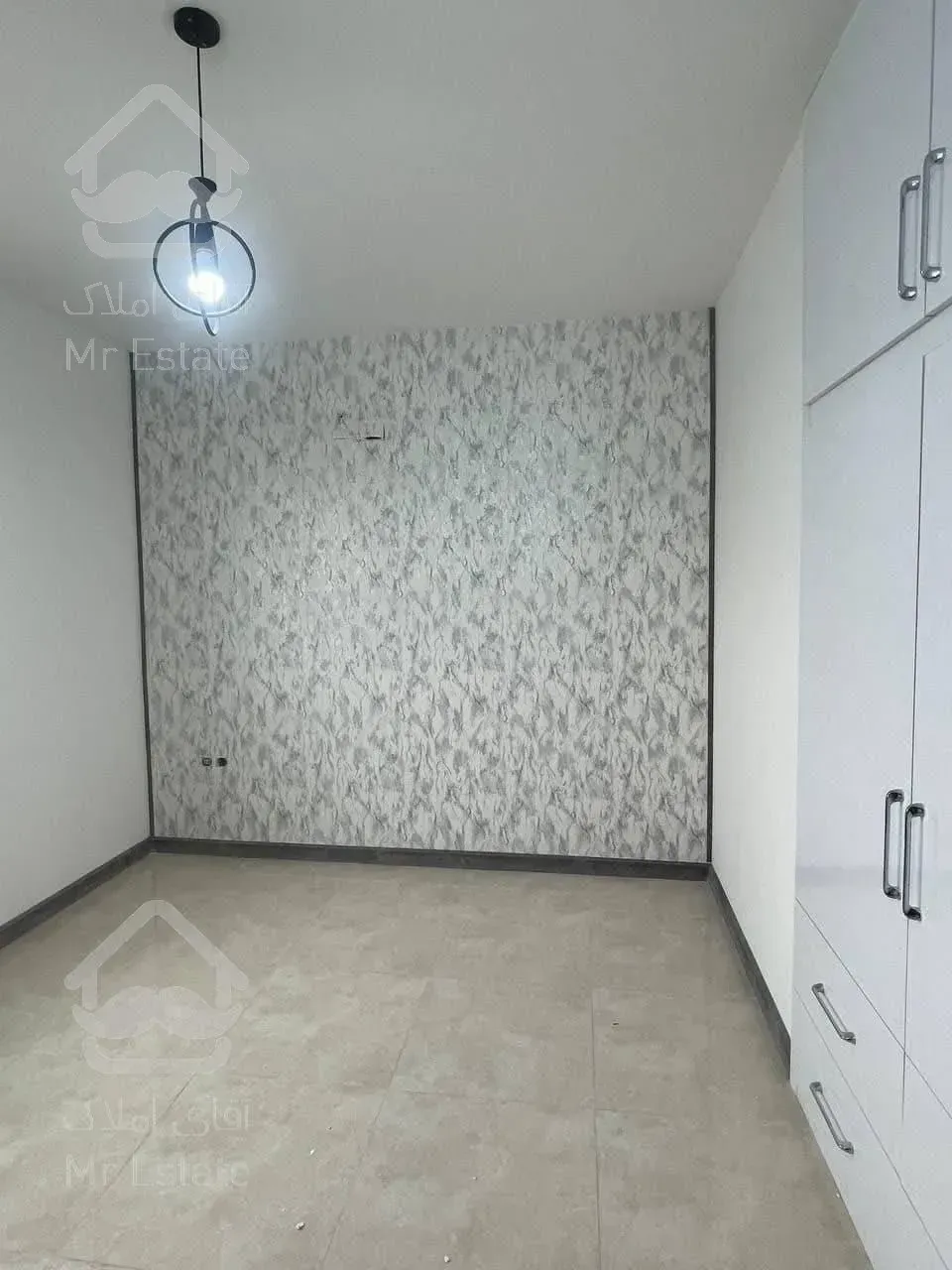 آپارتمان سندملکی نورگیر فول امکانات واقع در کوی امیرالمومنین