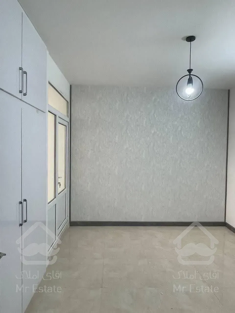 آپارتمان سندملکی نورگیر فول امکانات واقع در کوی امیرالمومنین