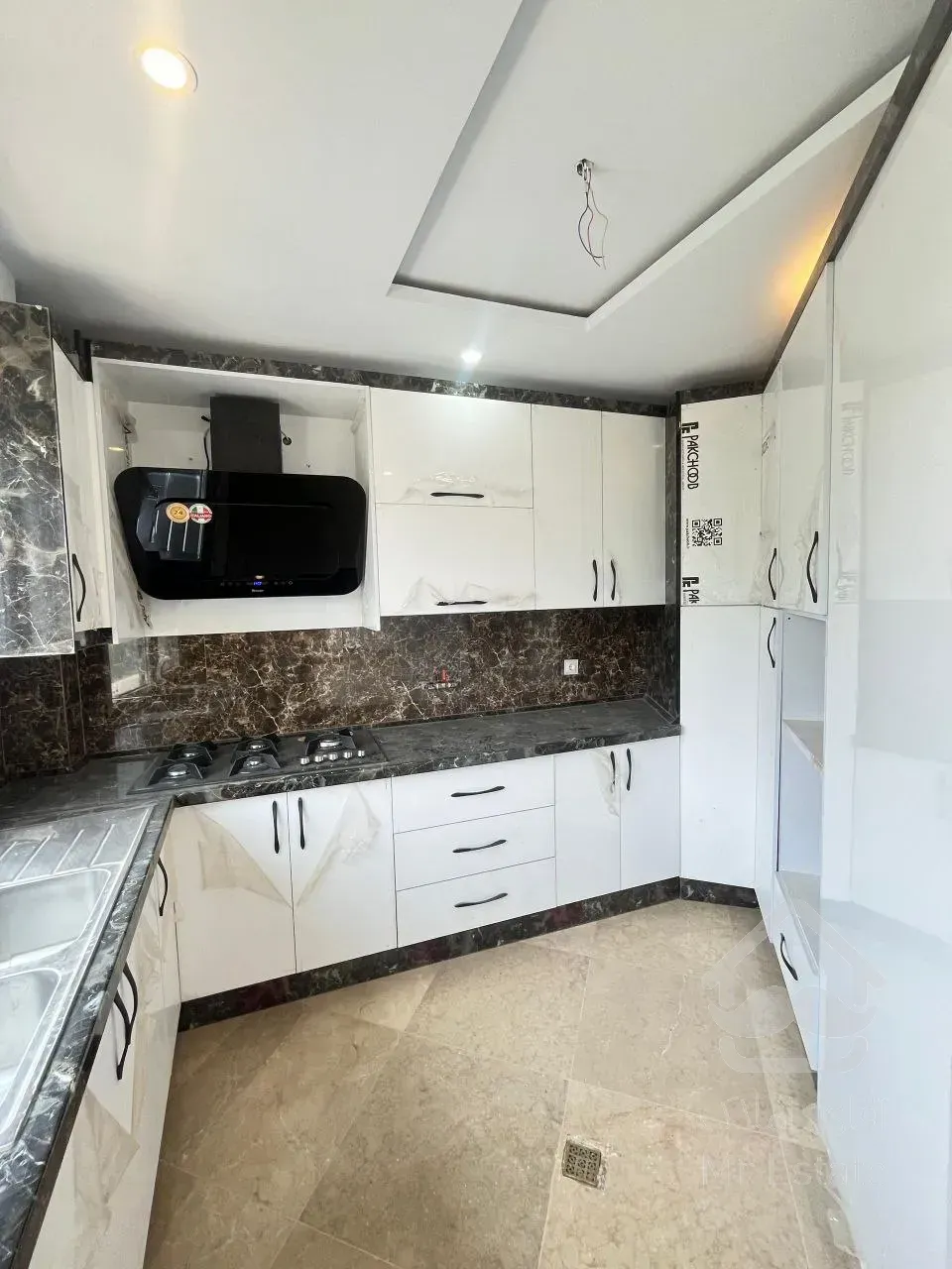 فروش 52 متر مسکونی قیطریه