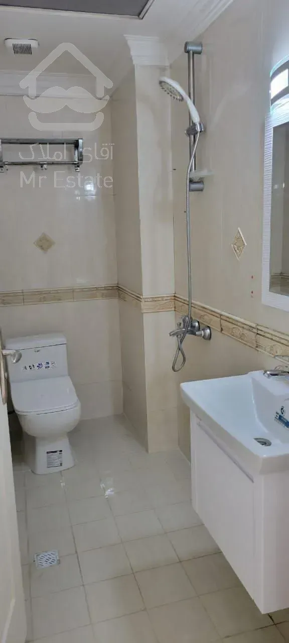 فروش 100 متر مسکونی پاسداران