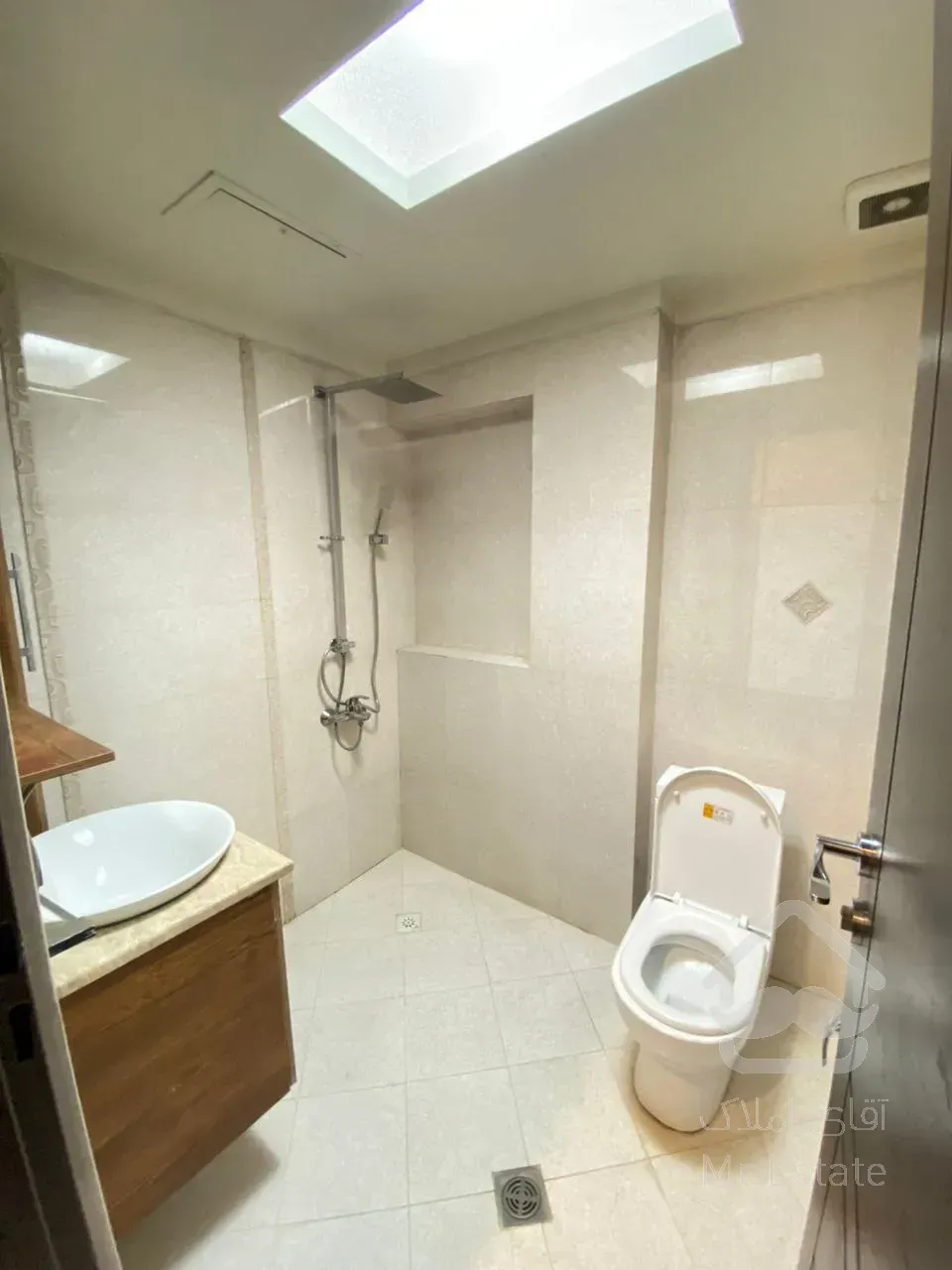 اجاره 150 متری پاسداران