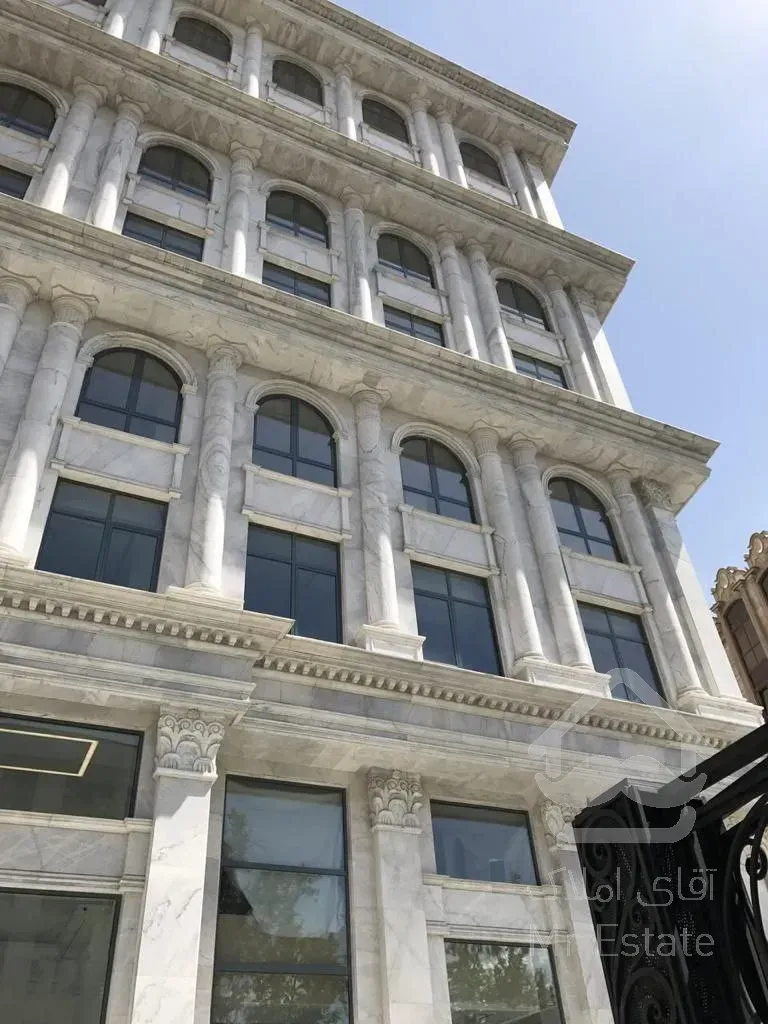 اجاره 350 متر نمایشگاه ماشین زعفرانیه