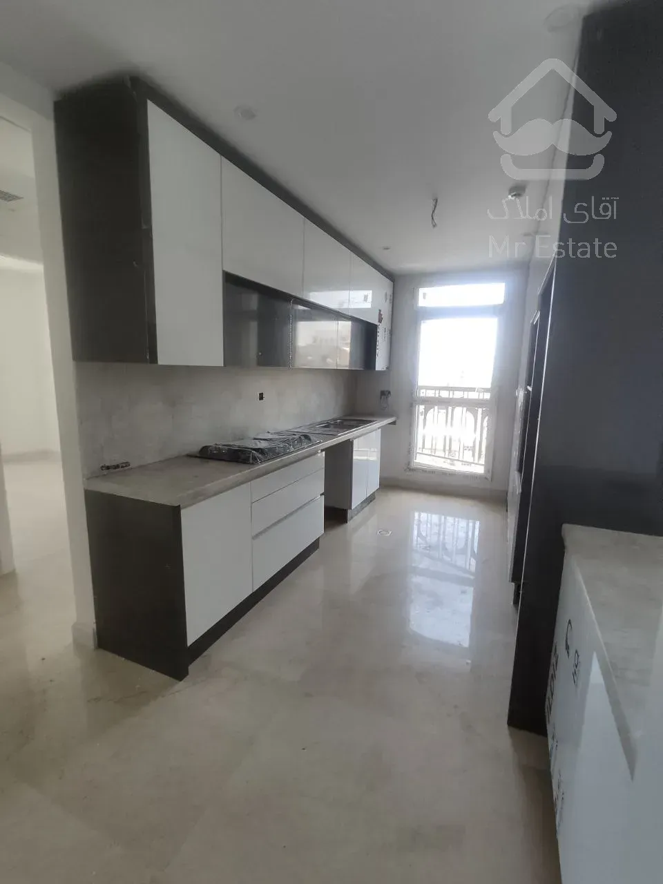 فروش 170متر مسکونی پاسداران