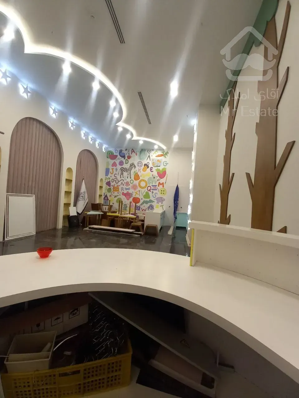 فروش واحد اداری 209 متری در رونیکا پالاس غروی ، متریال درجه یک