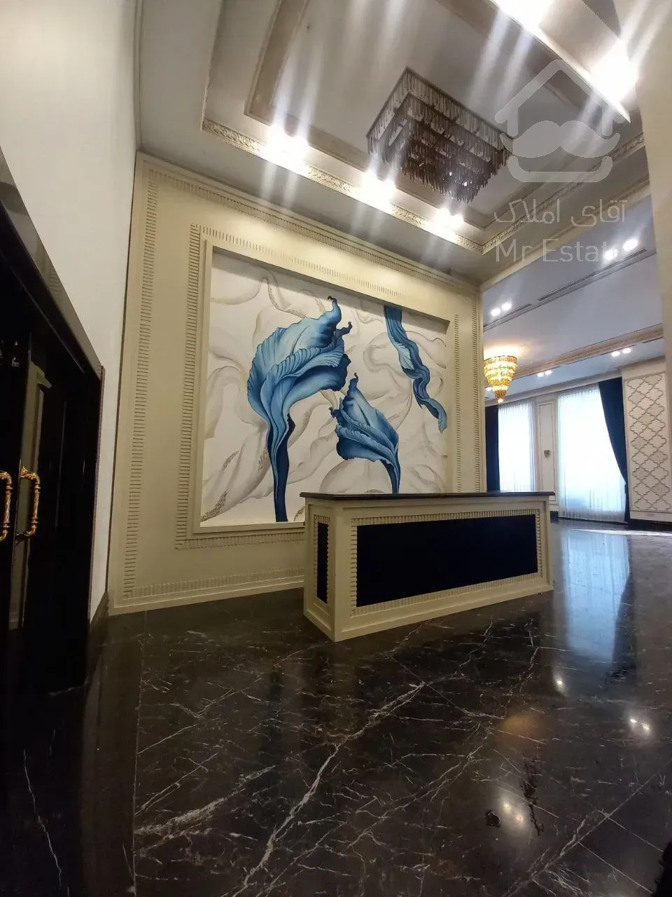 فروش واحد اداری 209 متری در رونیکا پالاس غروی ، متریال درجه یک