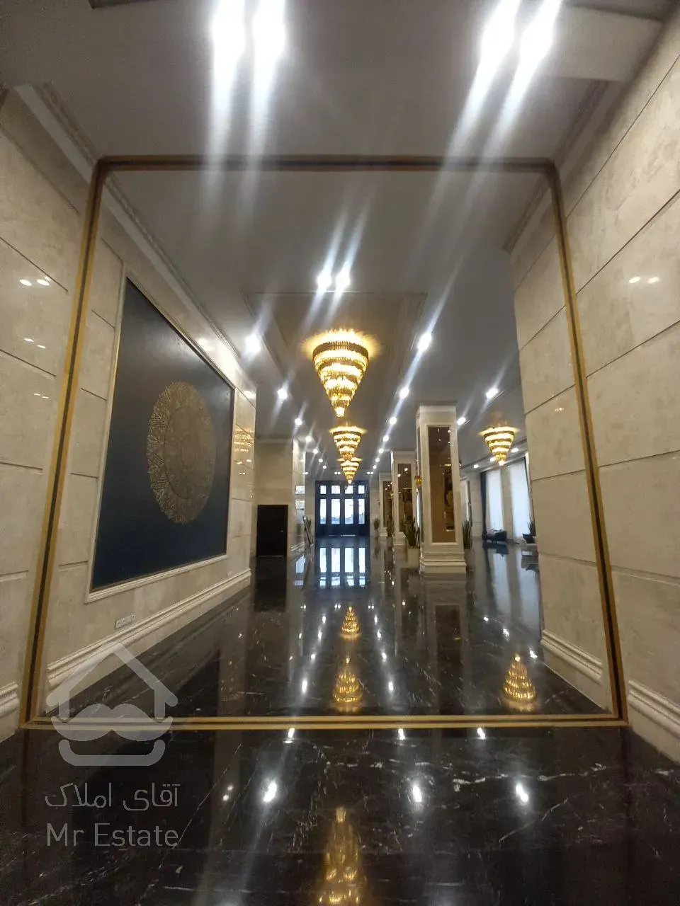 پیش فروش 32 متری در رونیکا مال میرزا بابایی ، فضایی برای کسب و کار شما