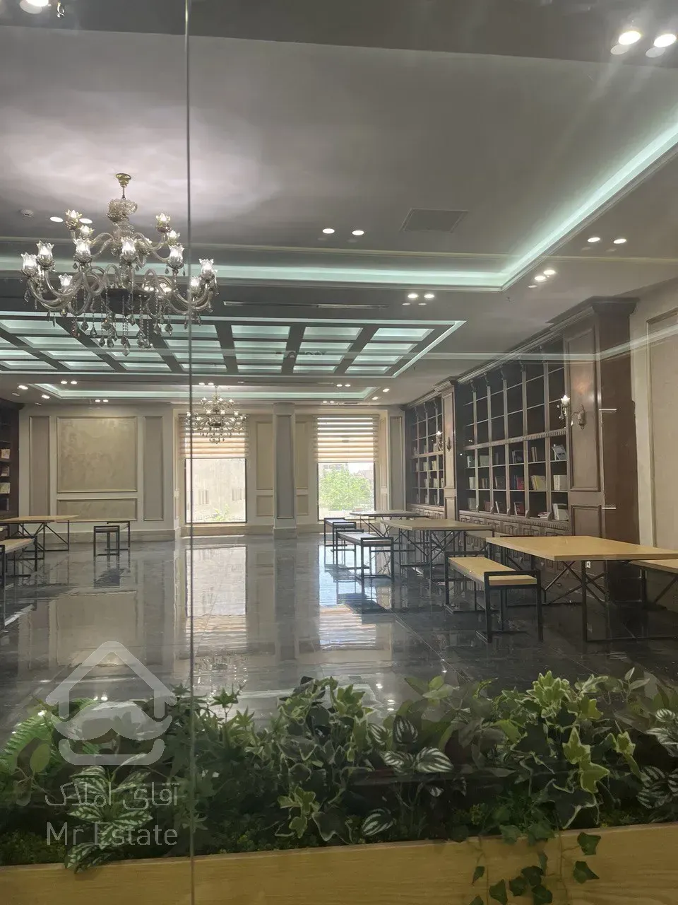 پیش فروش واحد مدرن رونیکاپالاس سوهانک در بلوارارتش