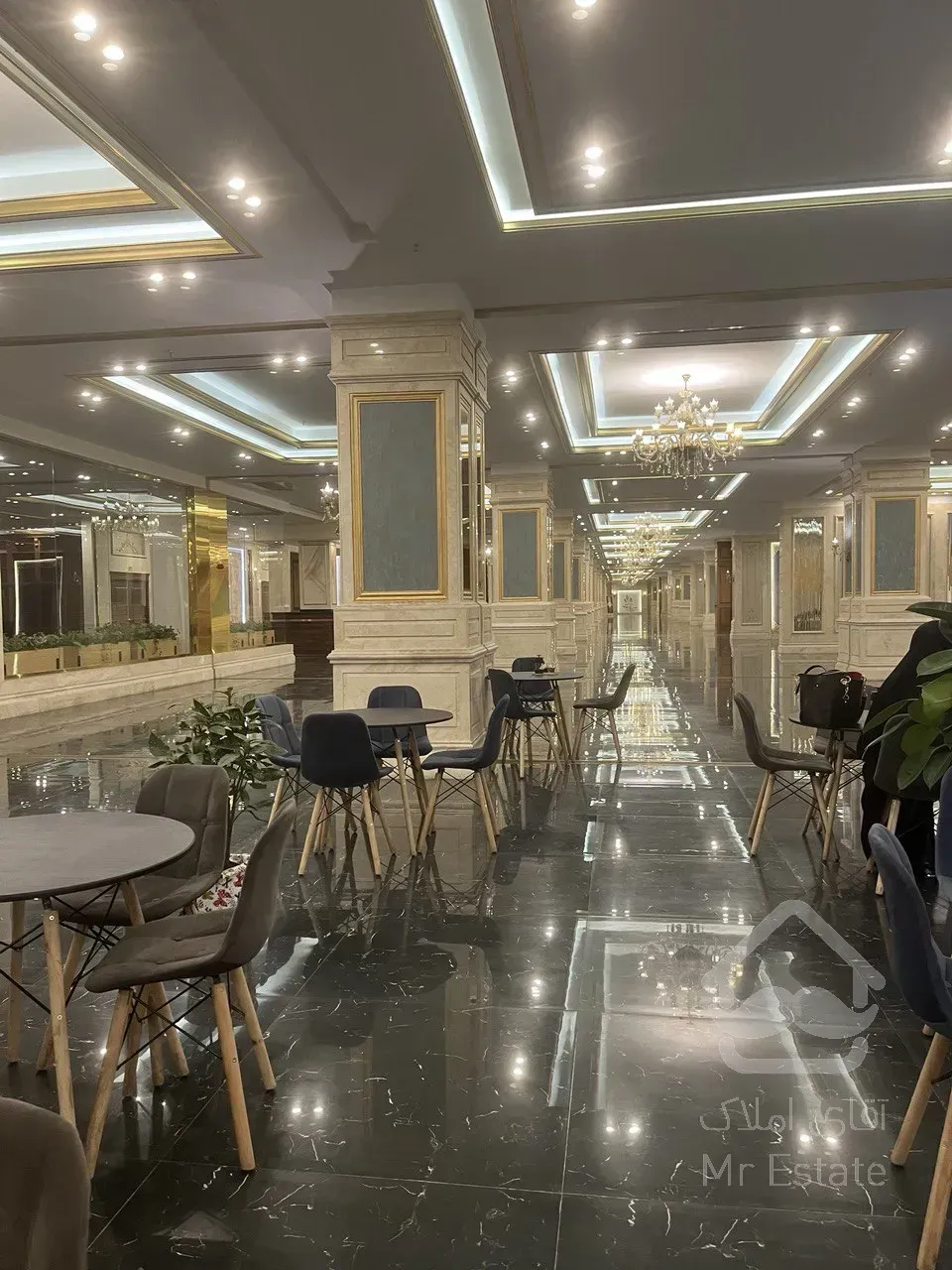 فروش واحد لوکس دوخواب در پروژه رونیکاپالاس کوهک