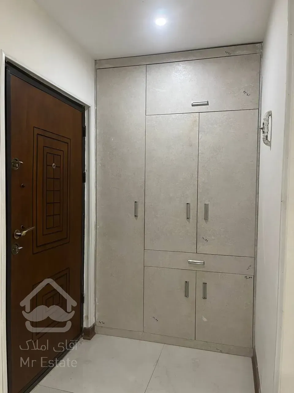 فروش واحد 195 متر رونیکاپالاس در هروی