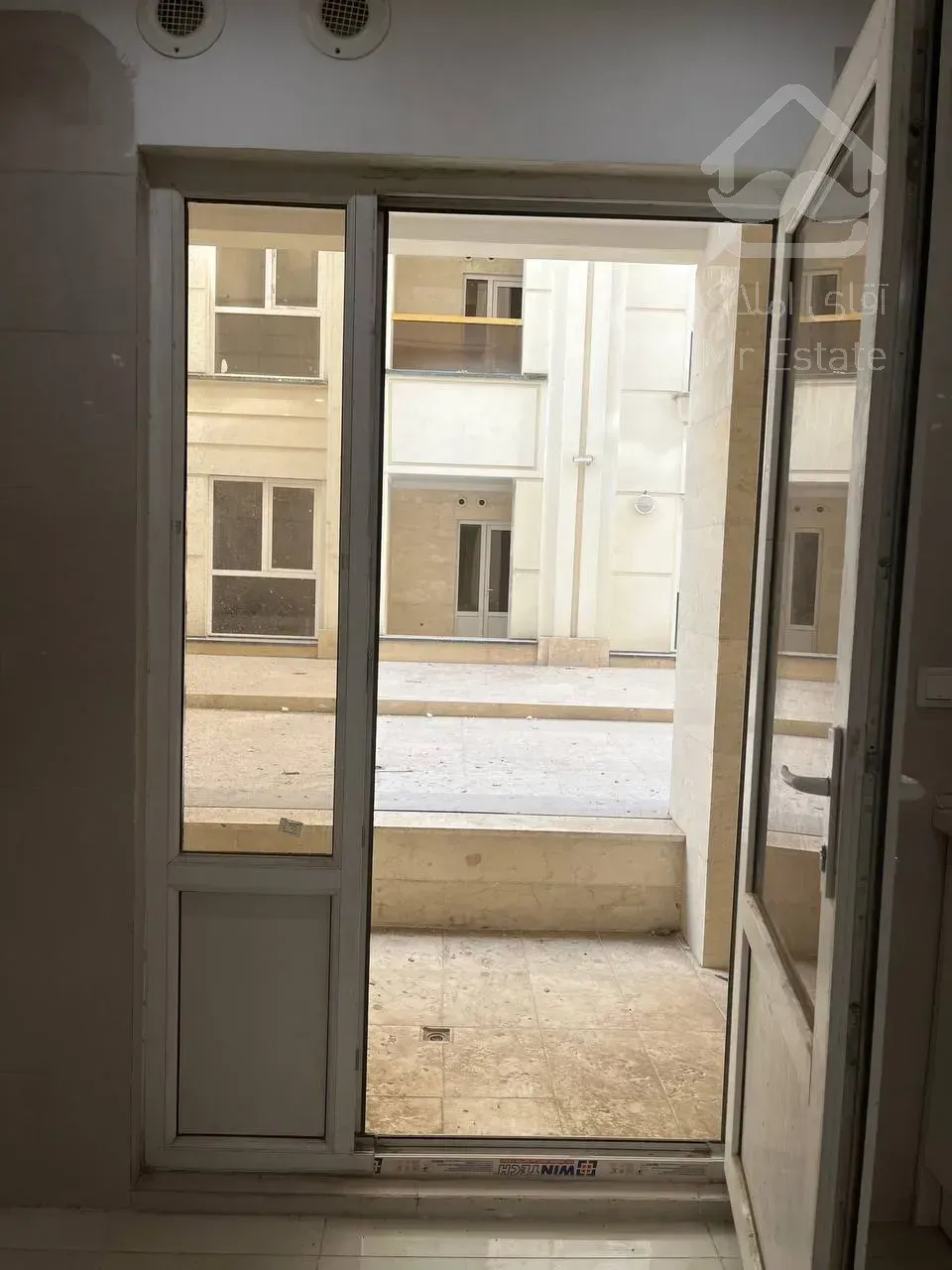 اجاره واحد 195 متر رونیکاپالاس در هروی