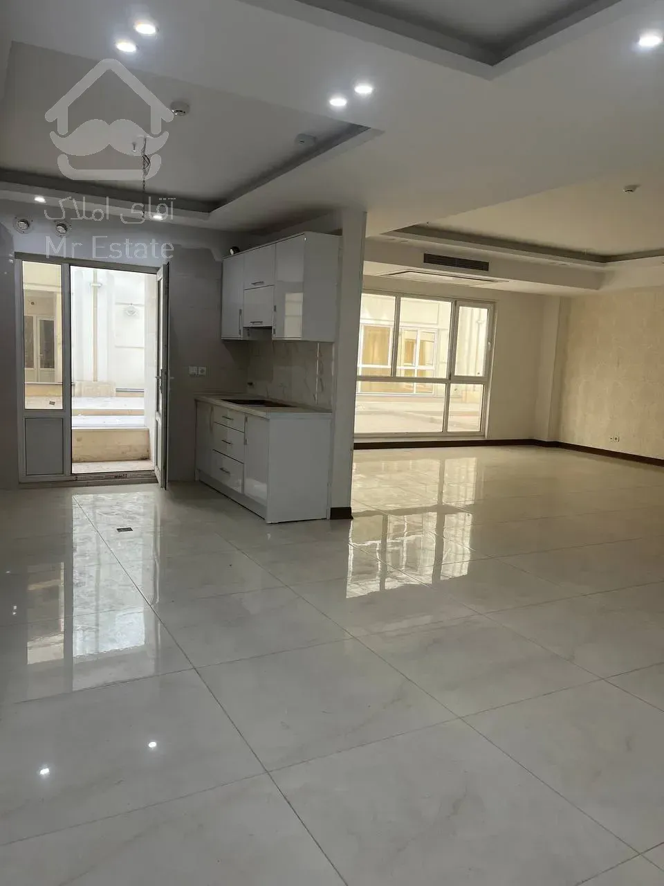 فروش واحد 195 متر شیک رونیکاپالاس در هروی