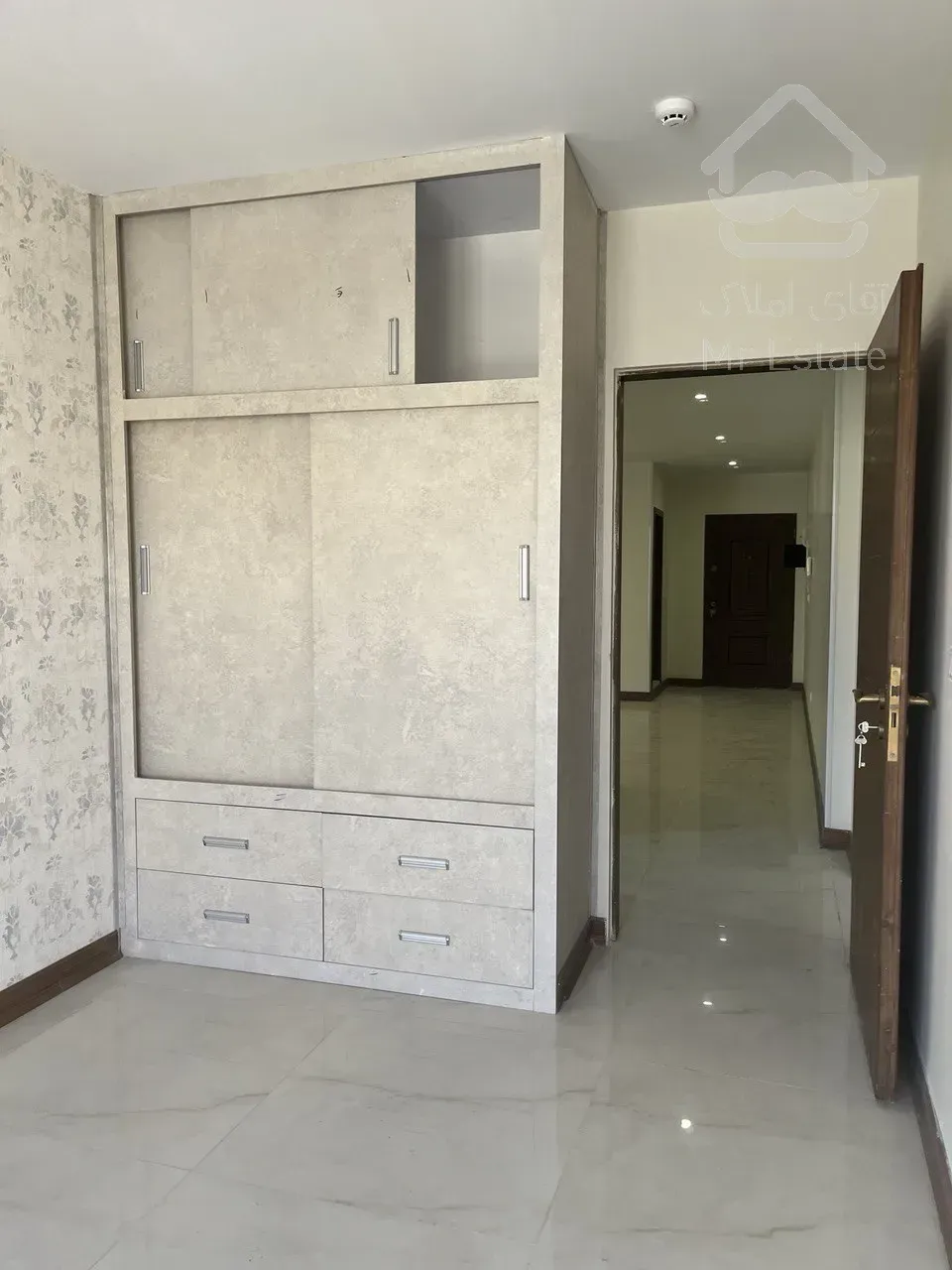 فروش واحد 196 متر کلیدنخورده در هروی