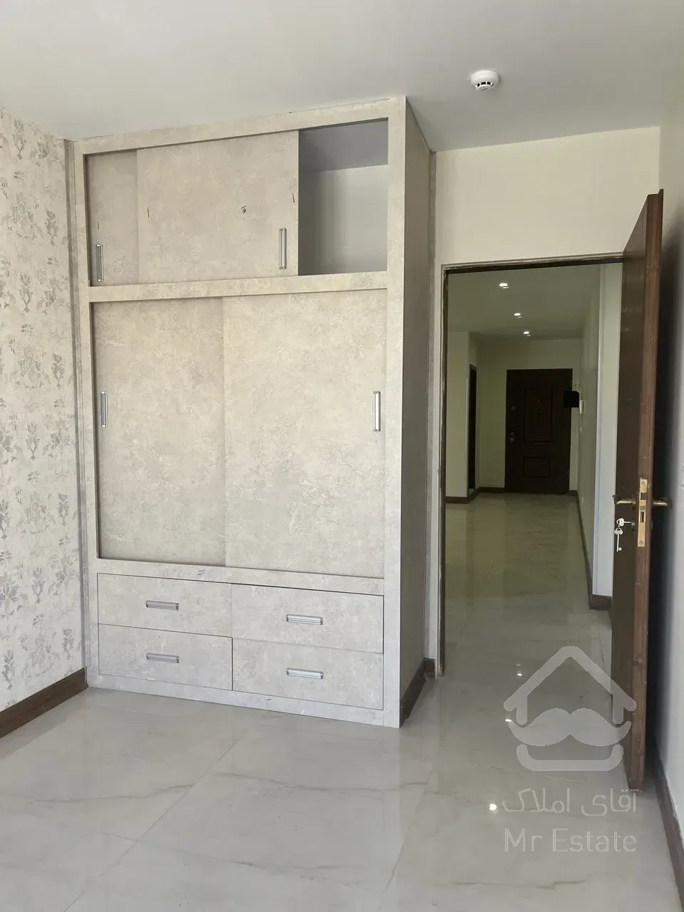 فروش واحد 177 متر رونیکاپالاس در هروی