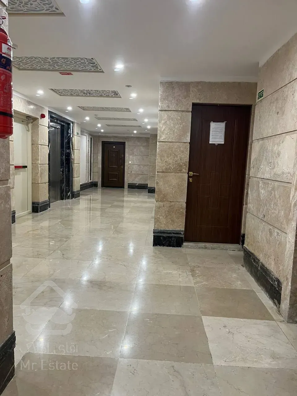 فروش واحد 195 متر شیک رونیکاپالاس در هروی