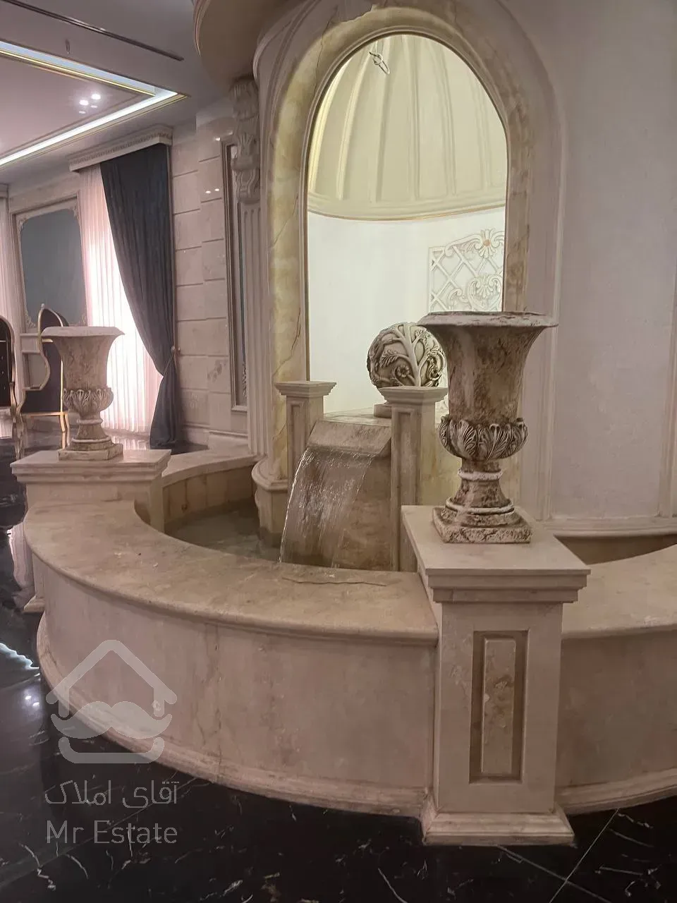 فروش واحد 196 متر رونیکاپالاس در هروی