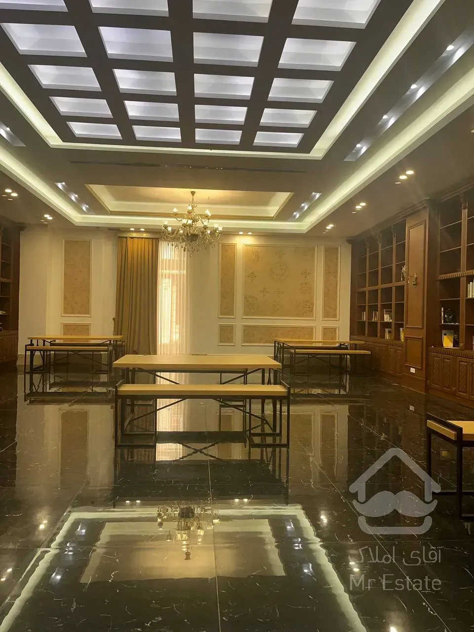 فروش واحد 109 متر رونیکاپالاس در بلوار ارتش