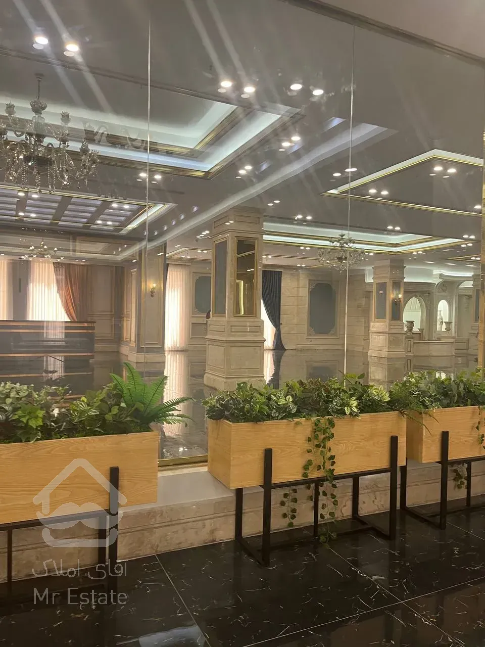 فرئش واحد 111 متر رونیکاپالاس در بلوار ارتش