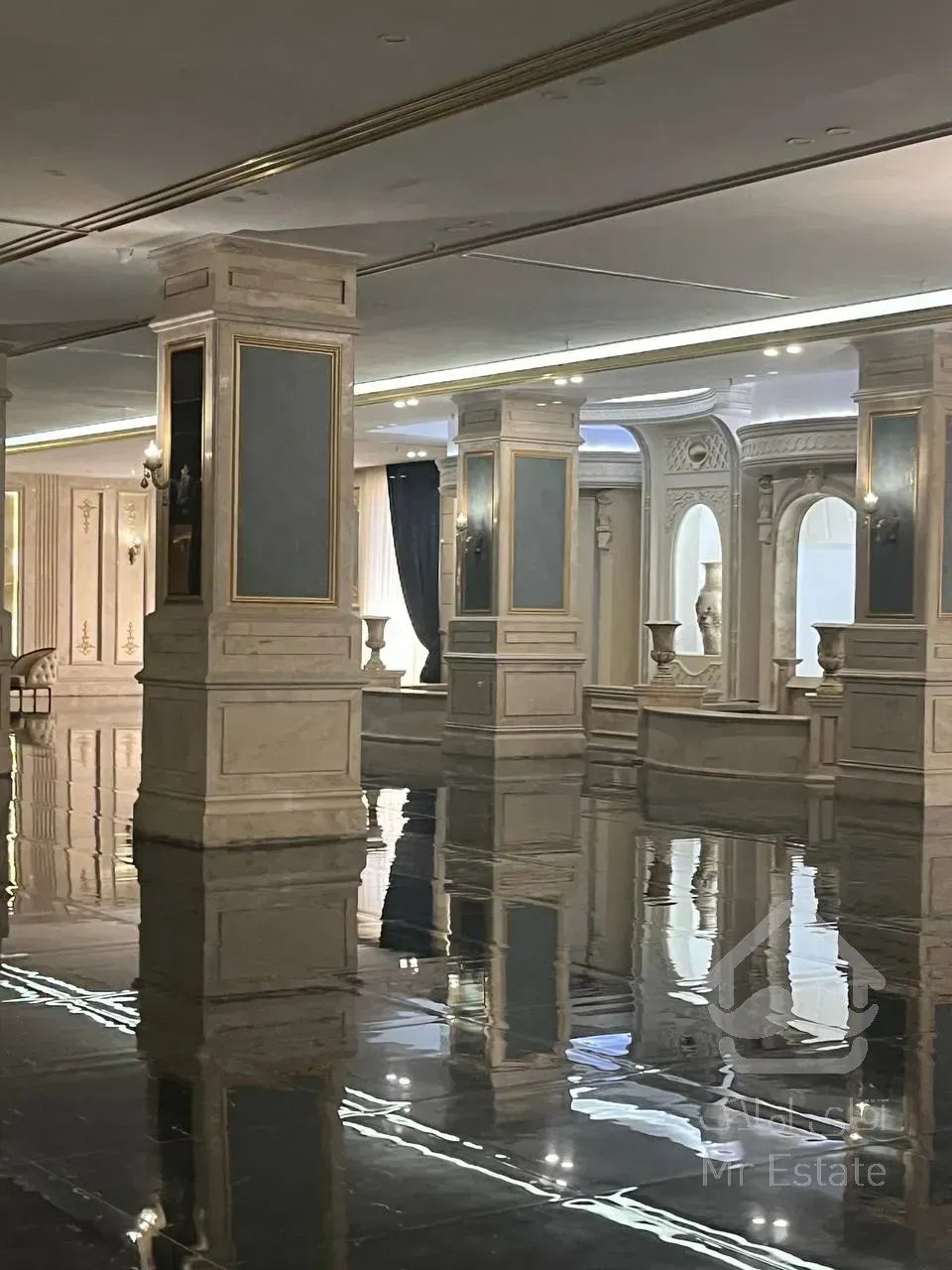 فروش واحد 108 متر رونیکاپالاس در بلوار ارتش