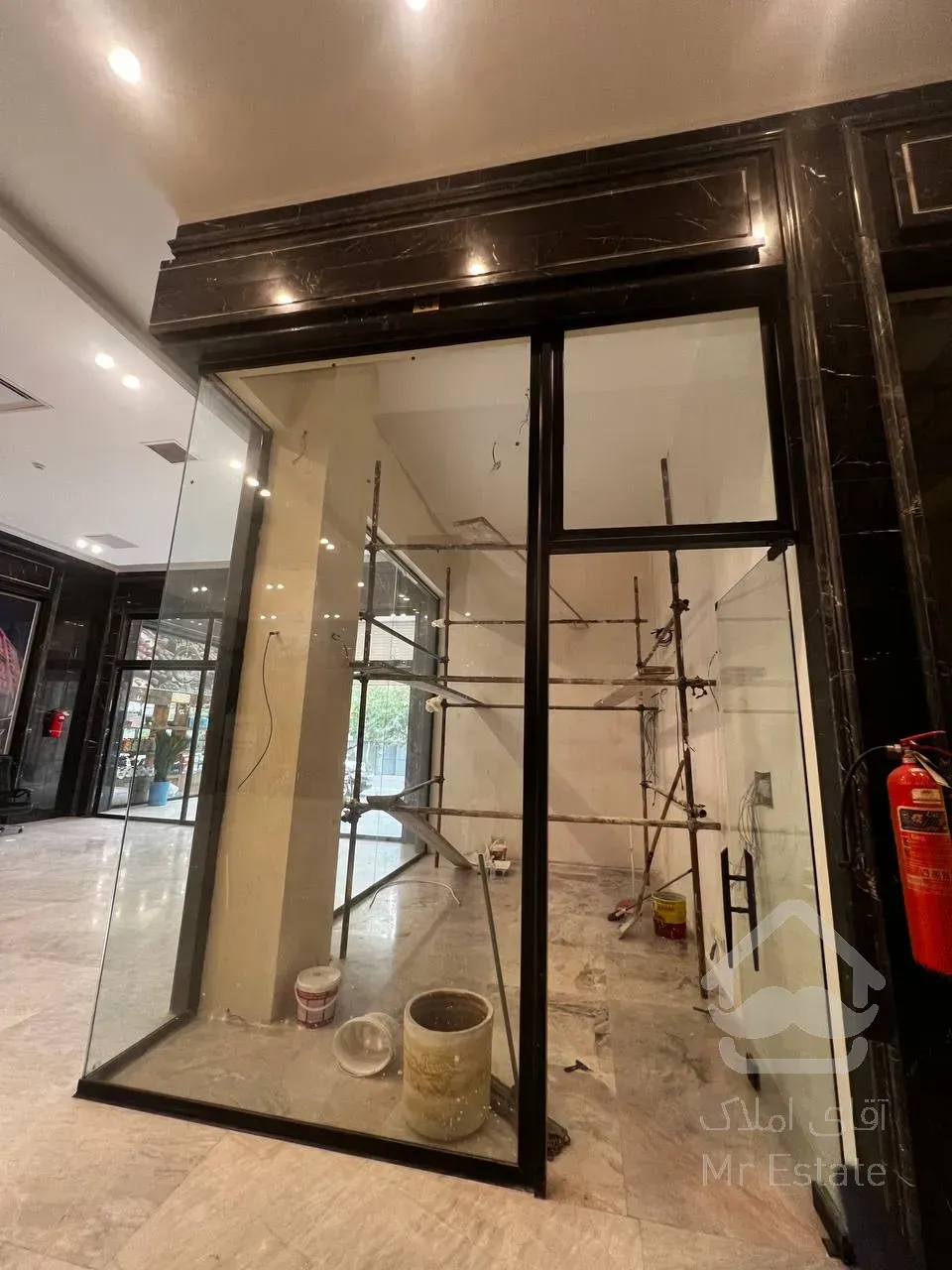 پیش فروش مغازه 33 متری در رونیکاپالاس پونک