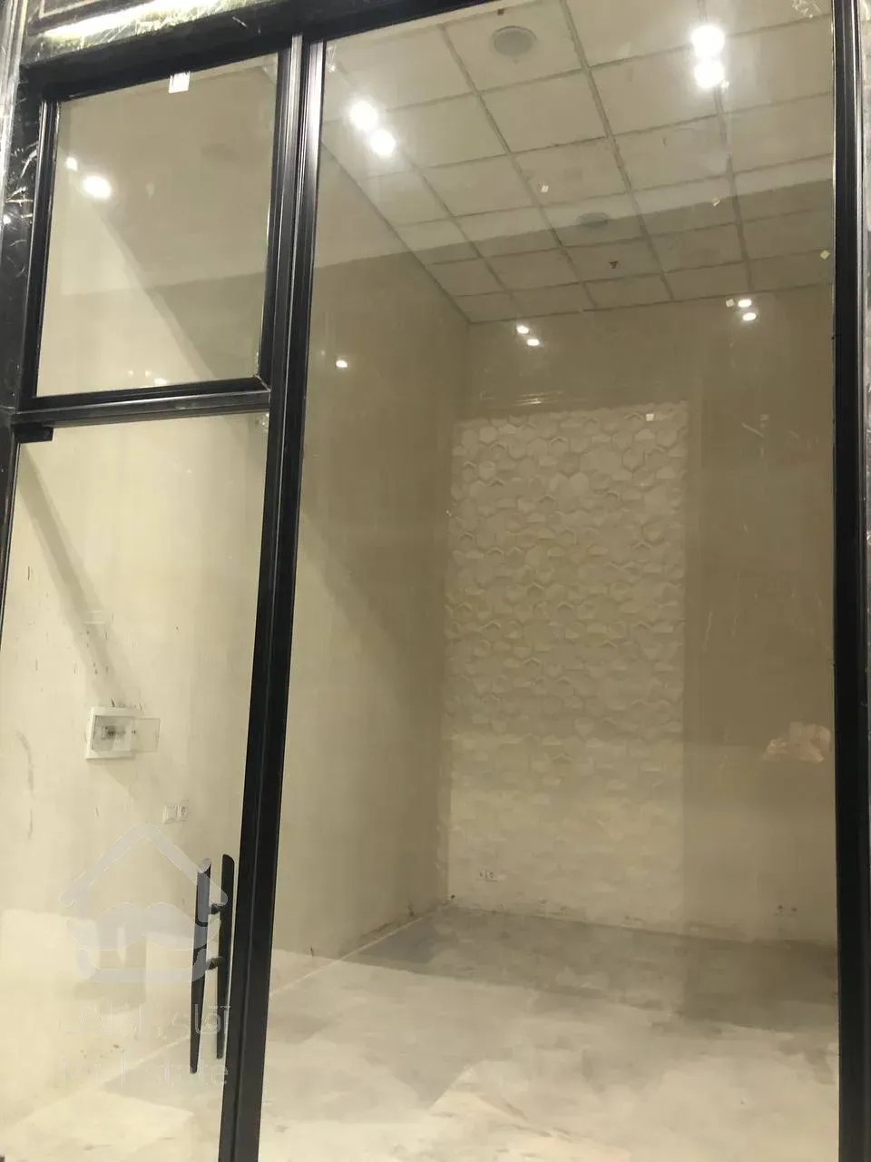 فروش مغازه در رونیکا مال هروی مناسب تمام مشاغل