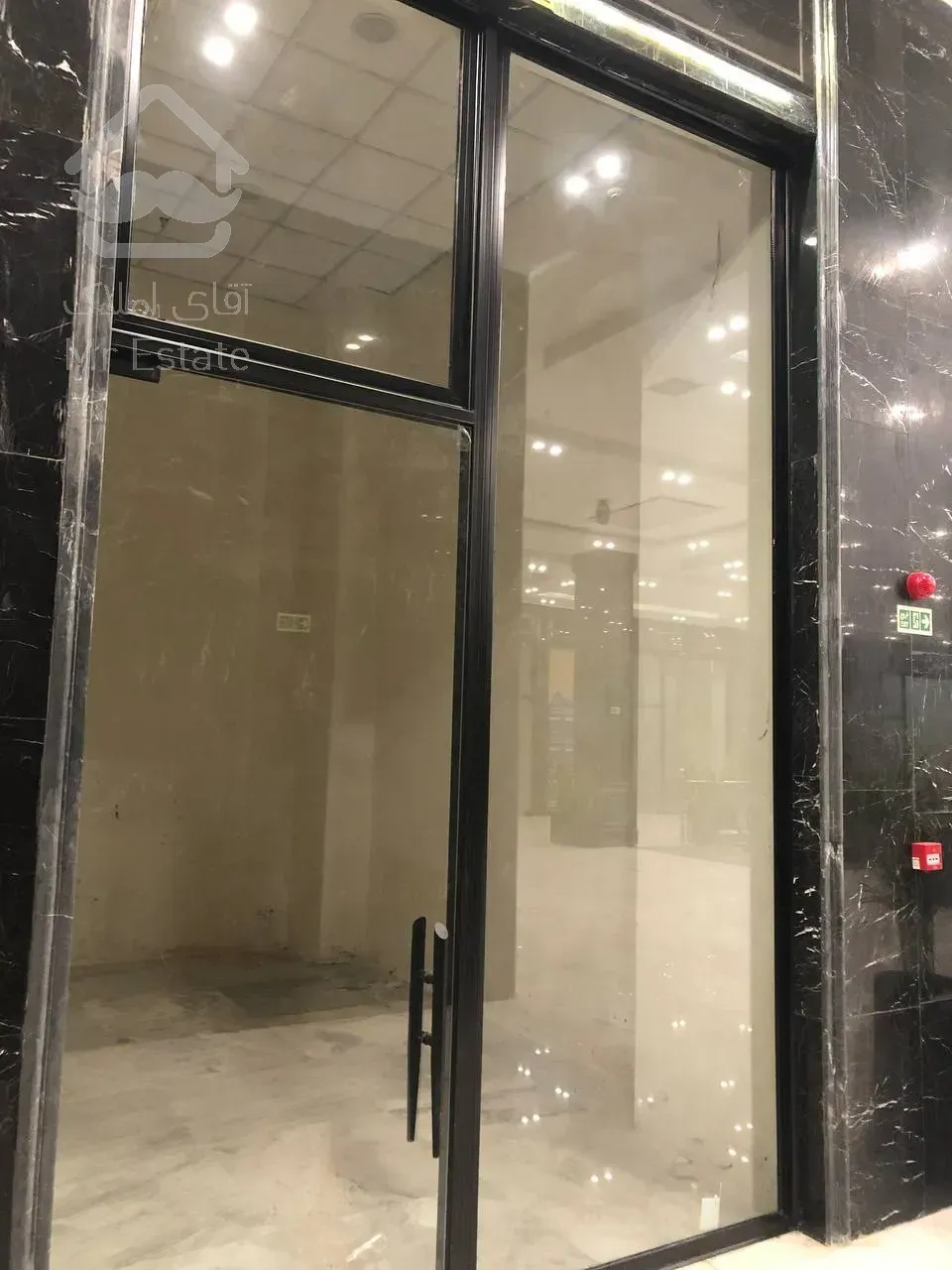 فروش مغازه لاکچری در رونیکا مال پاسداران