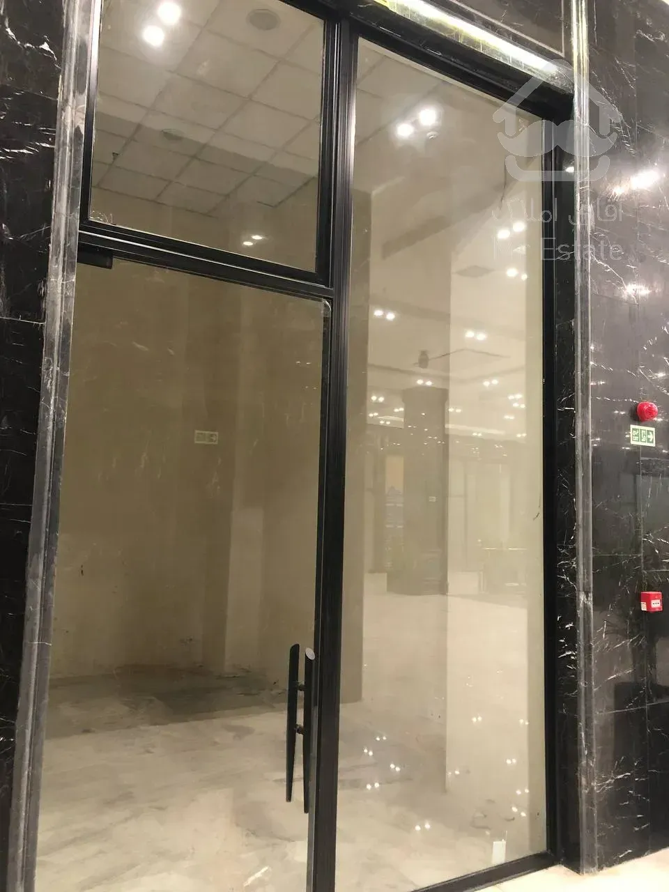 اجاره مغازه اکازیون در رونیکا مال پاسداران