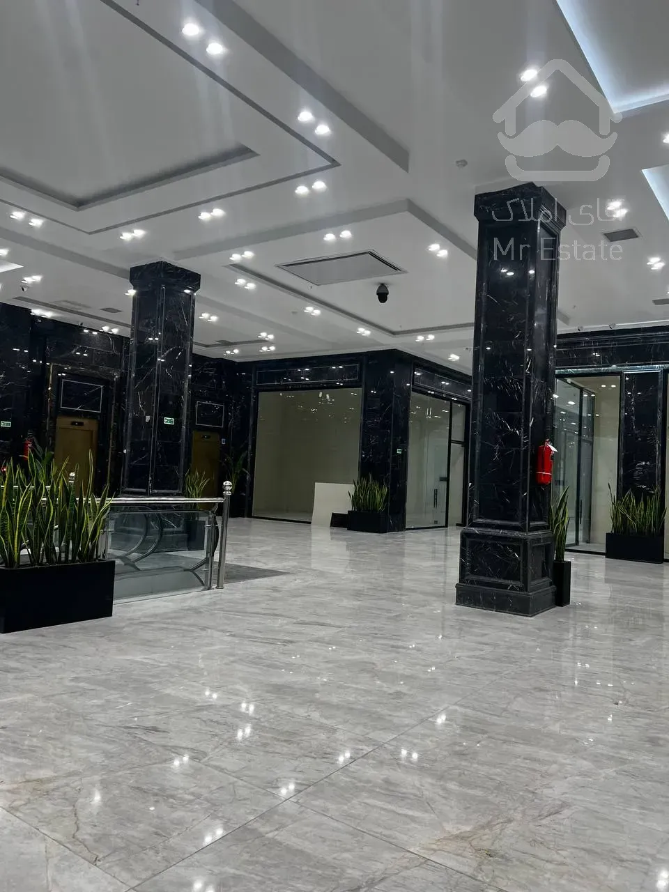 رهن و  اجاره واحد تجاری 24 متری رونیکامال