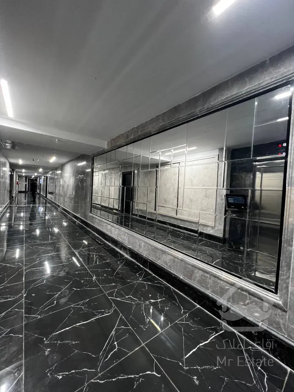 فروش 190 متر اداری در پارک اداری غروی  با سند اداری پونک