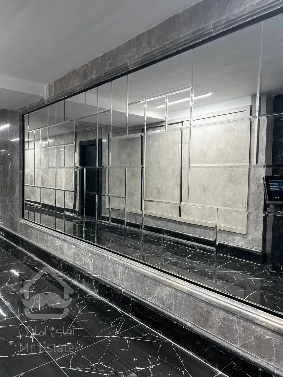 فروش 190 متر اداری در پارک اداری غروی  با سند اداری پونک