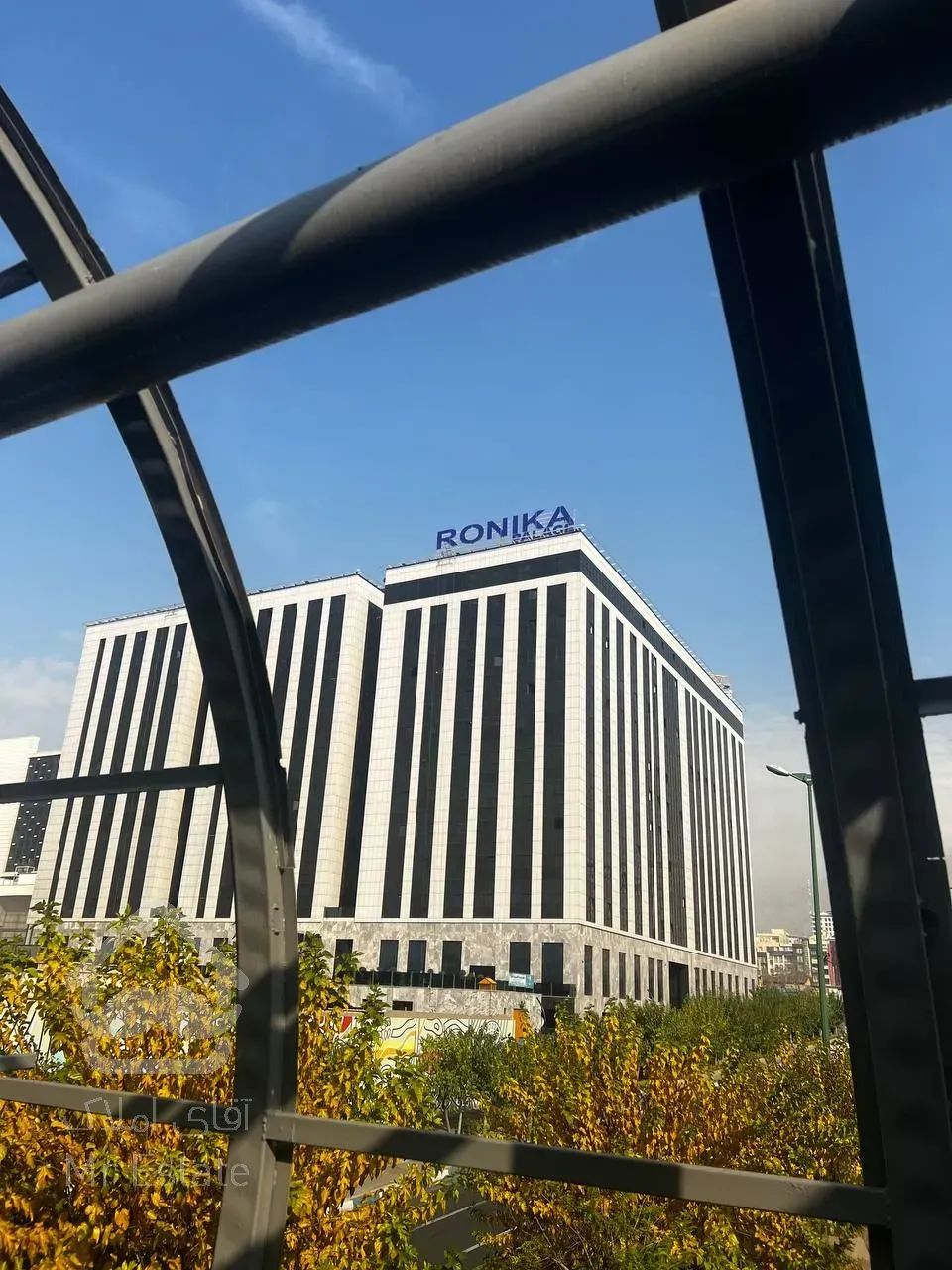 فروش واحد اداری  82 متری فلت در اشرفی اصفهانی / پارک اداری غروی