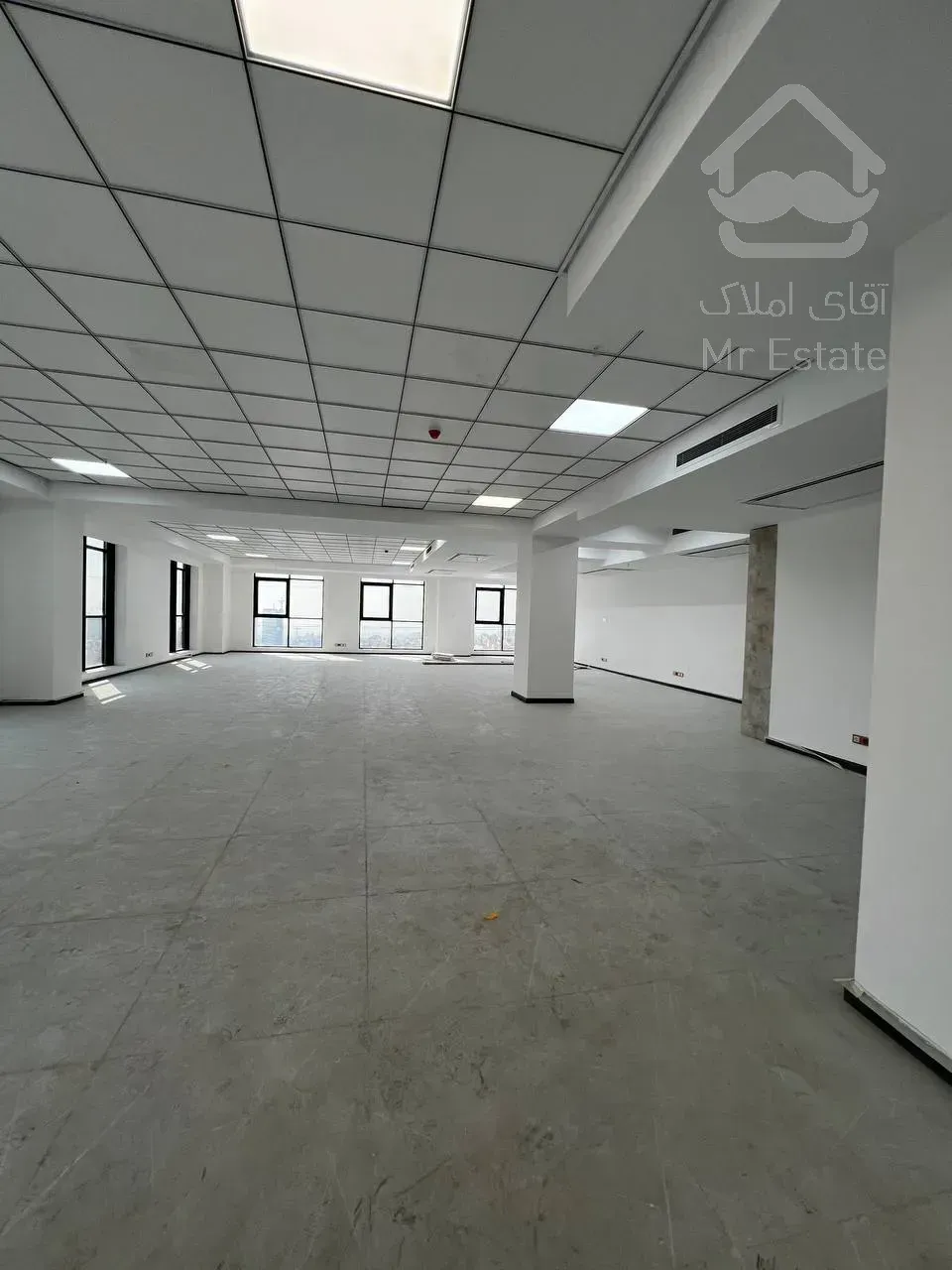 فروش واحد اداری  82 متری فلت در اشرفی اصفهانی / پارک اداری غروی