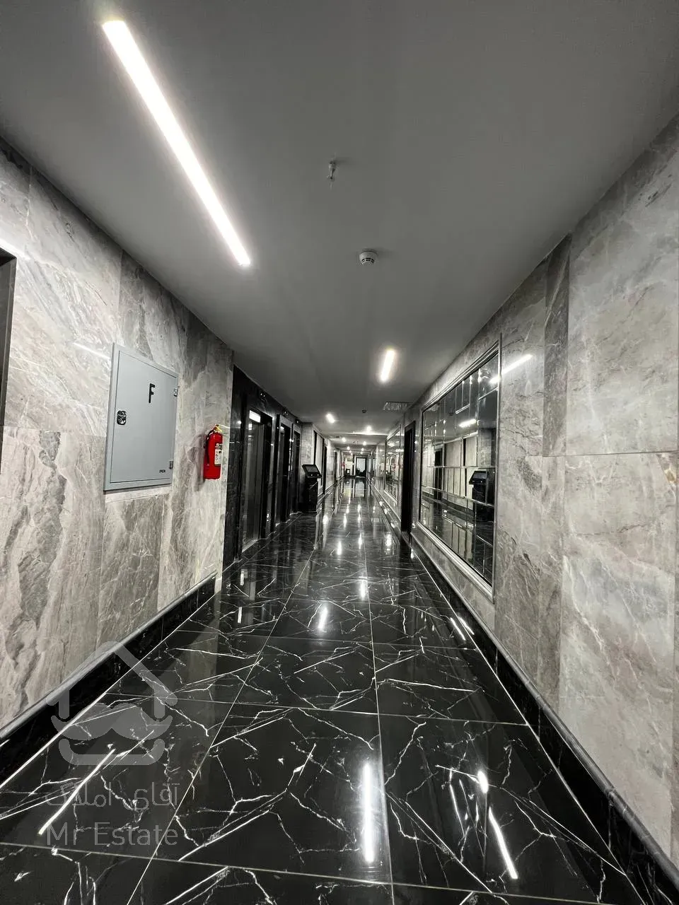 فروش واحد 196متر رونیکاپالاس غروی در پونک