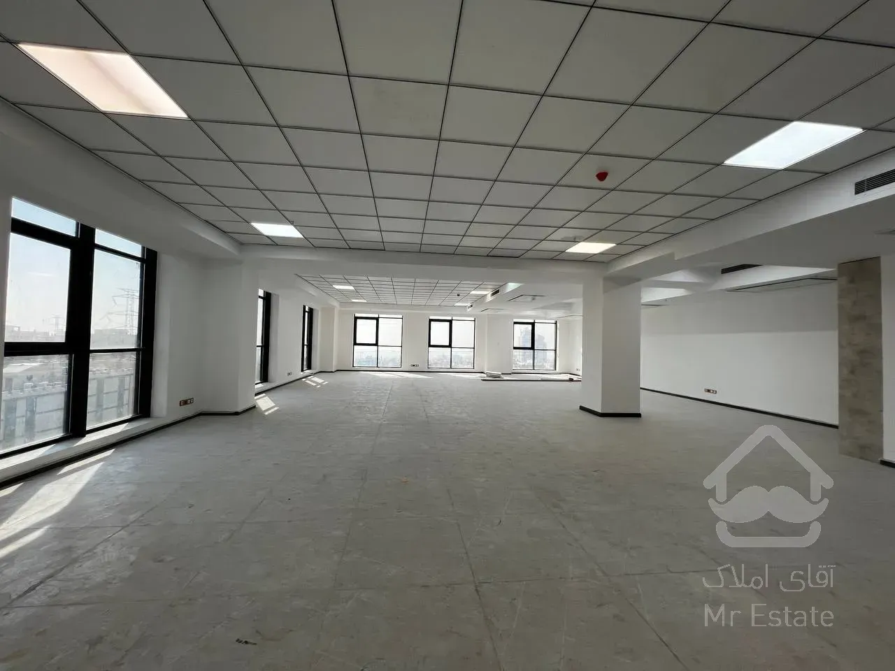 فروش واحد 196متر رونیکاپالاس غروی در پونک