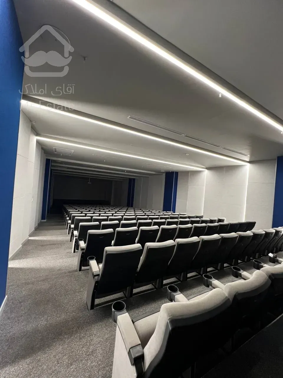 فروش واحد اداری در مجموعه رونیکاپالاس