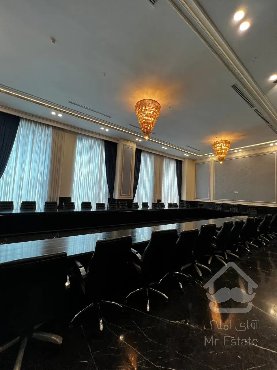 فروش واحد اداری در مجموعه رونیکاپالاس