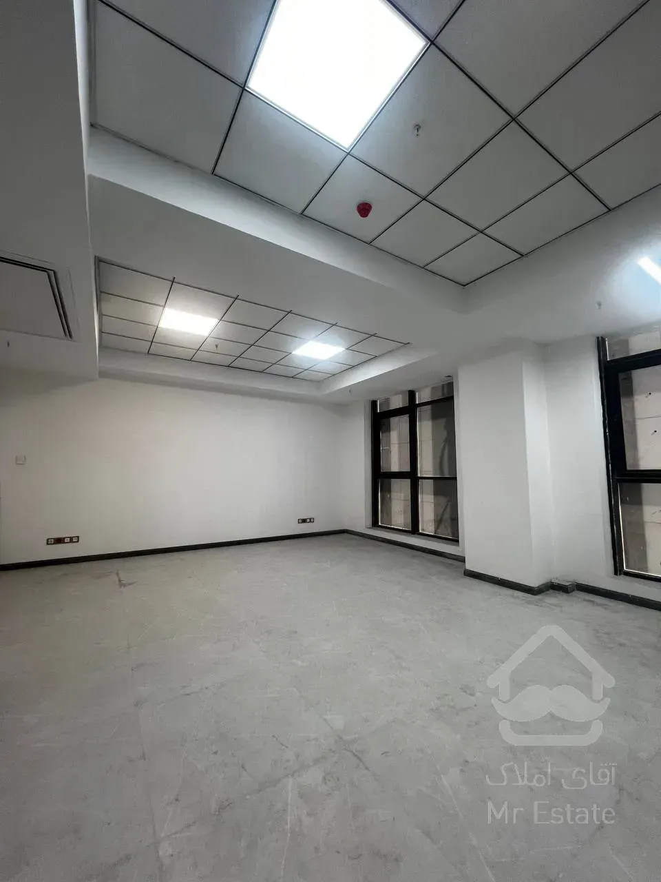 فروش واحد 196متر رونیکاپالاس غروی در پونک