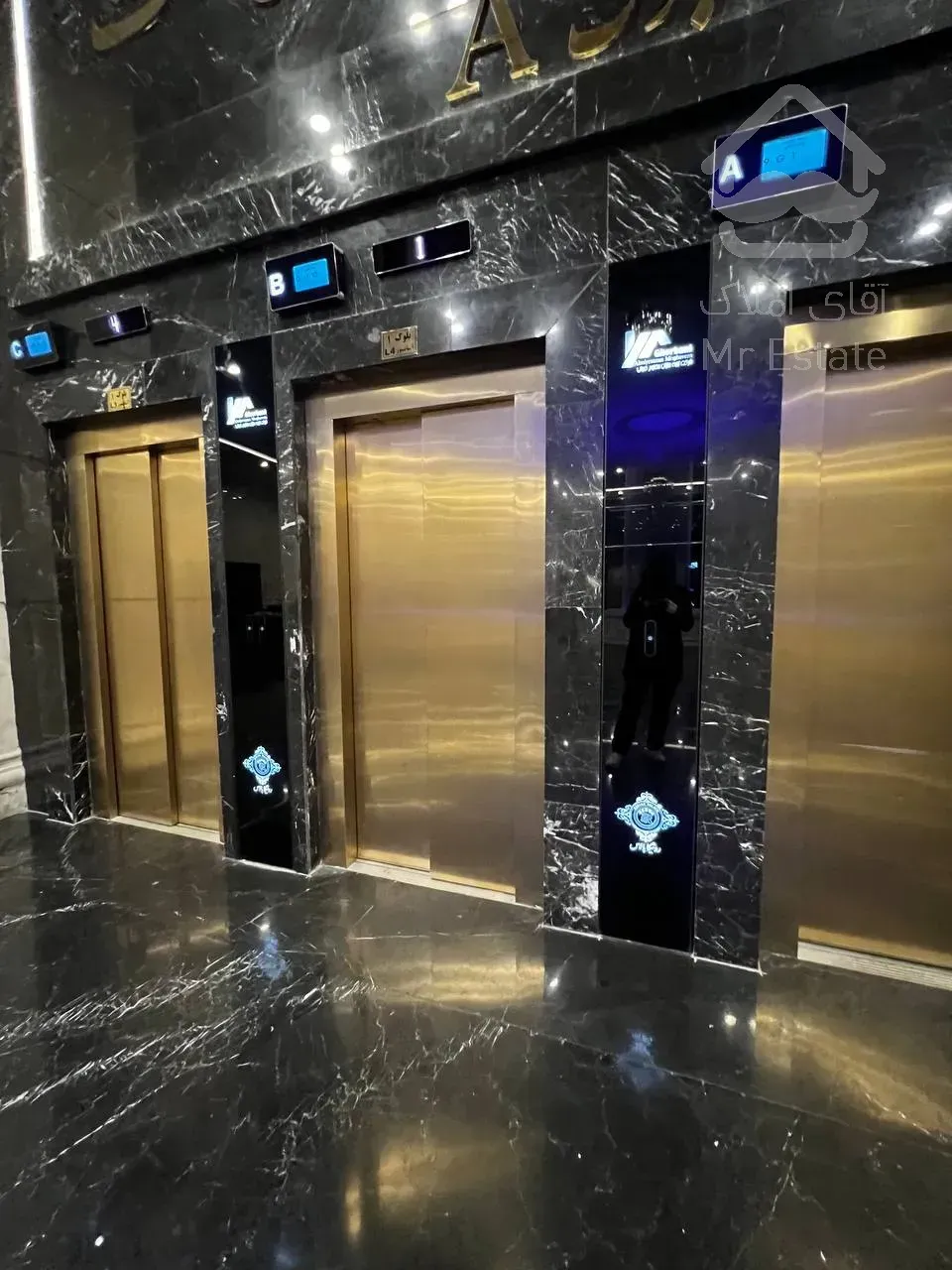 پیش فروش تجاری میرزابابایی در پونک با پاخور و امکانات عالی