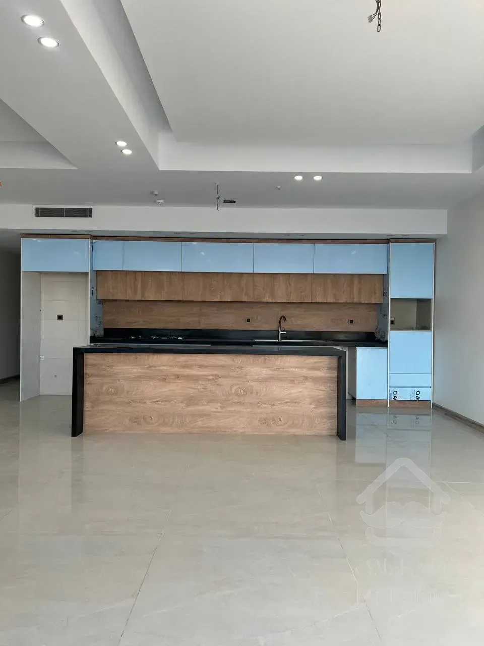 فروش واحد 106 متر رونیکاپالاس در کوهسار