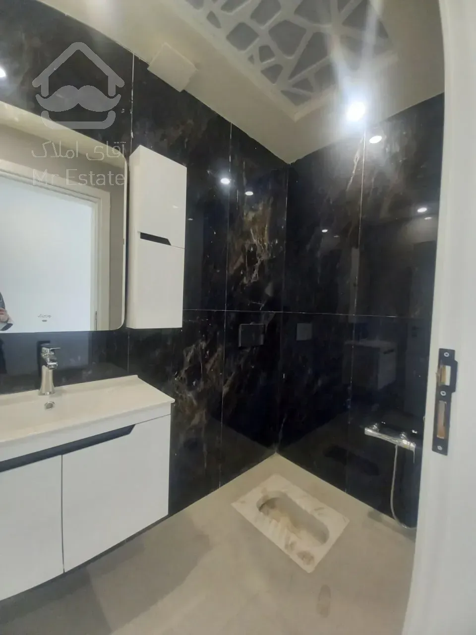 فروش واحد 106 متر رونیکاپالاس در کوهسار