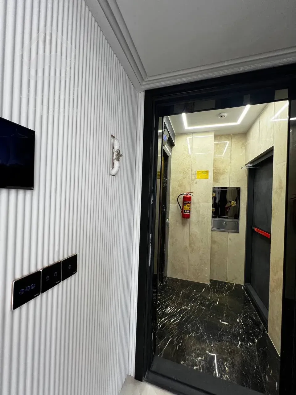 فروش یکجا واحدهای تجاری و مسکونی در شیخ بهایی