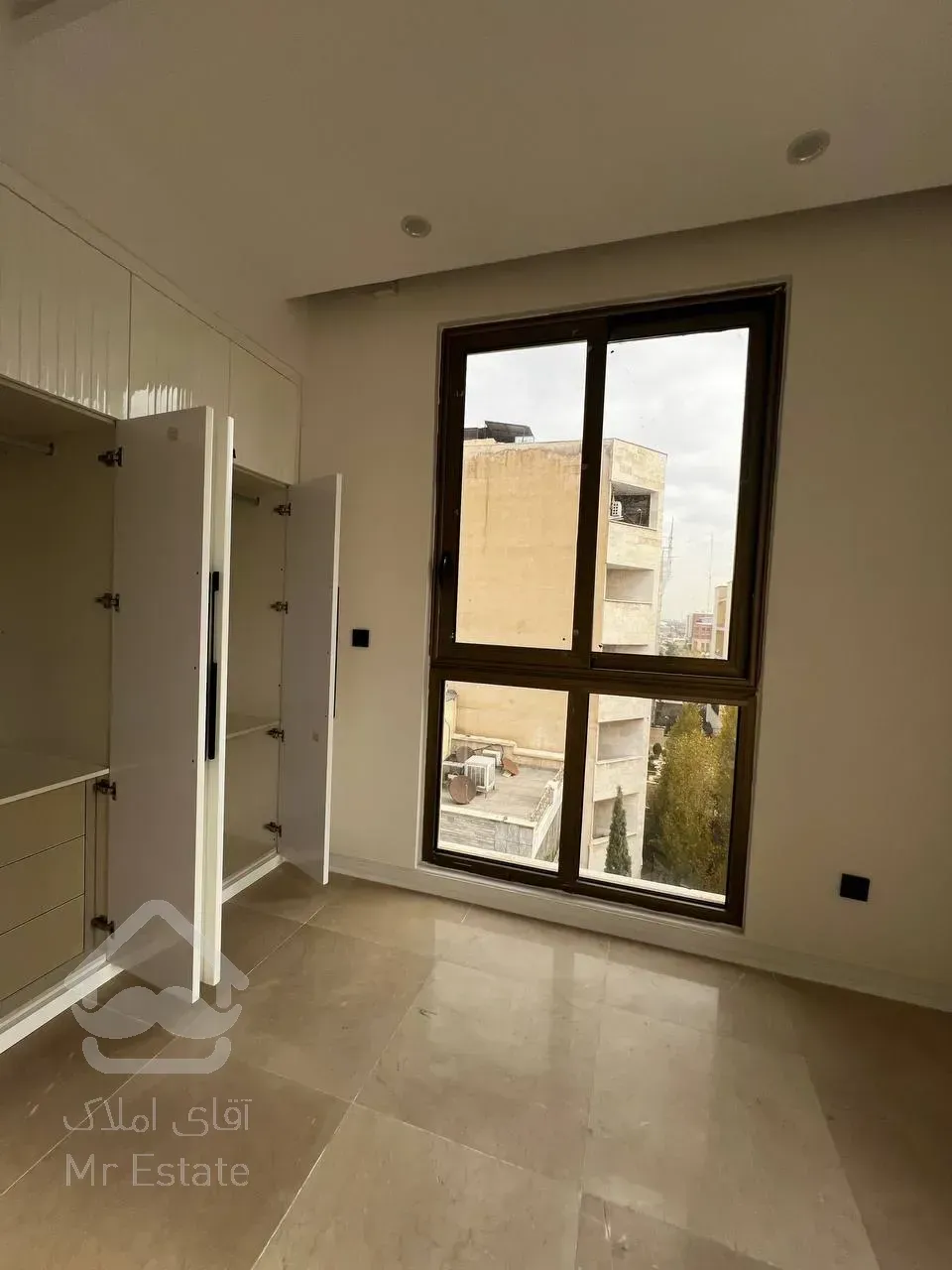 پیش فروش اقساطی 40 ماهه در رونیکاپالاس دردشت