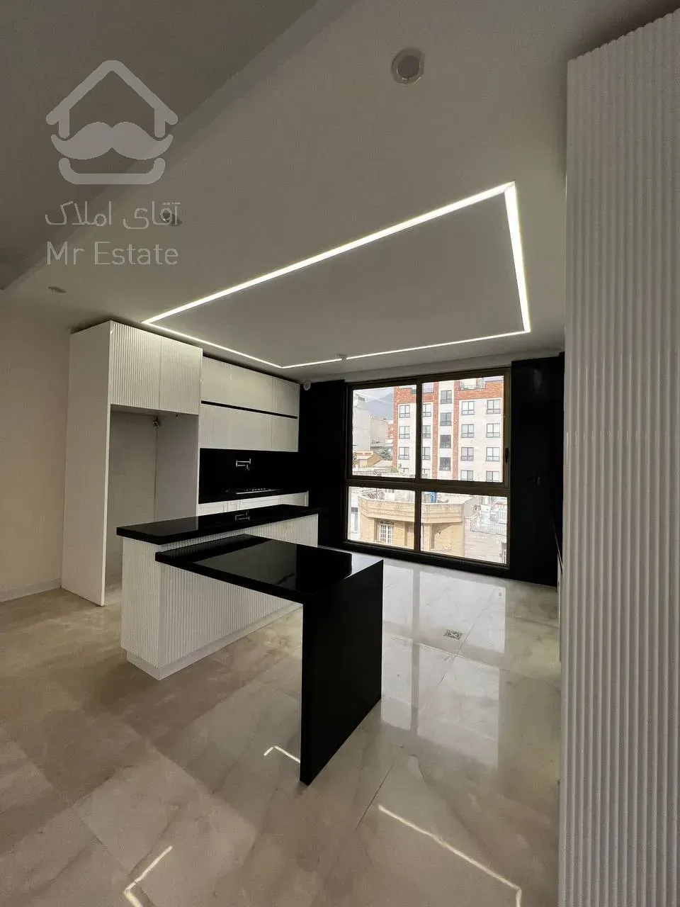 فروش دو باب مغازه به همراه برج 5 طبقه در رونیکا پالاس سئول