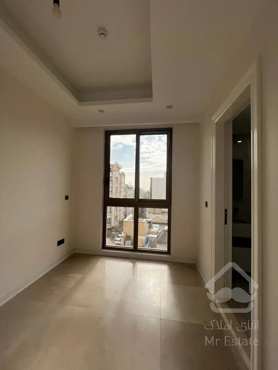 فروش آپارتمان 5 طبقه لاکچری در تاپ لوکیشن منطقه به همراه دو باب مغازه در رونیکا پالاس سئول