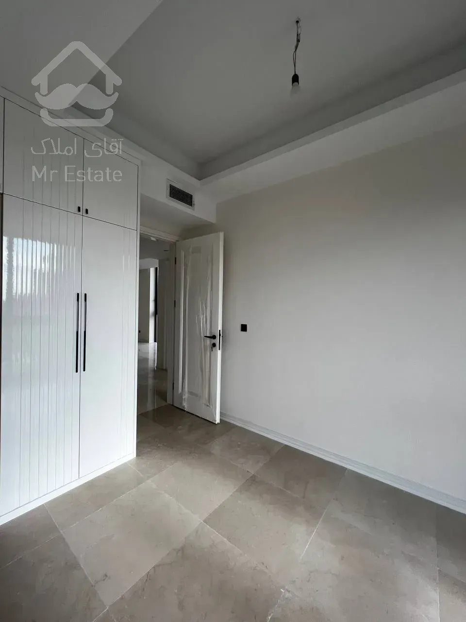 فروش آپارتمان 5 طبقه دارای سالن پرده خور غرق نور رونیکا پالاس سئول