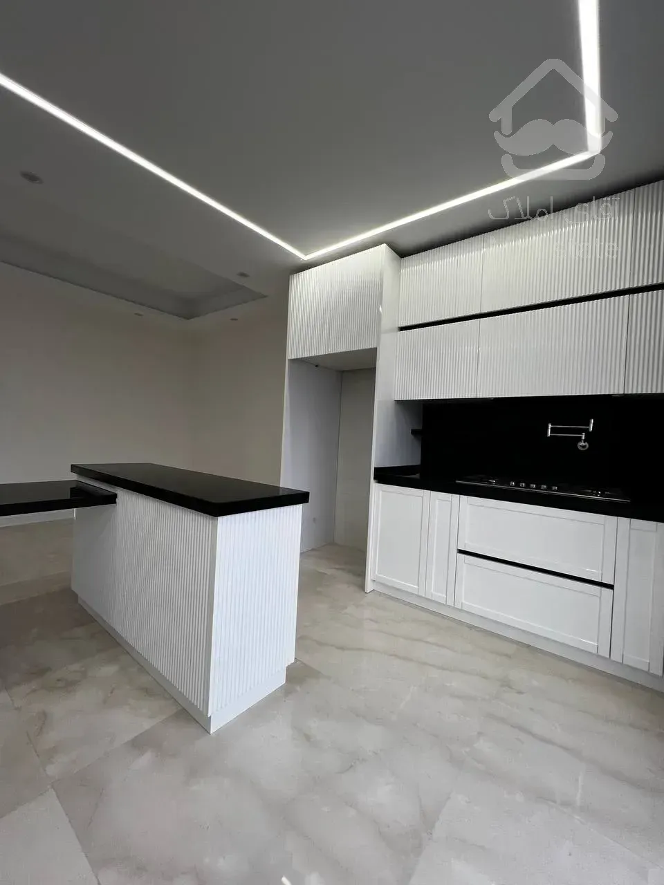 فروش واحد 111متری در لوکیشنی بینظیر