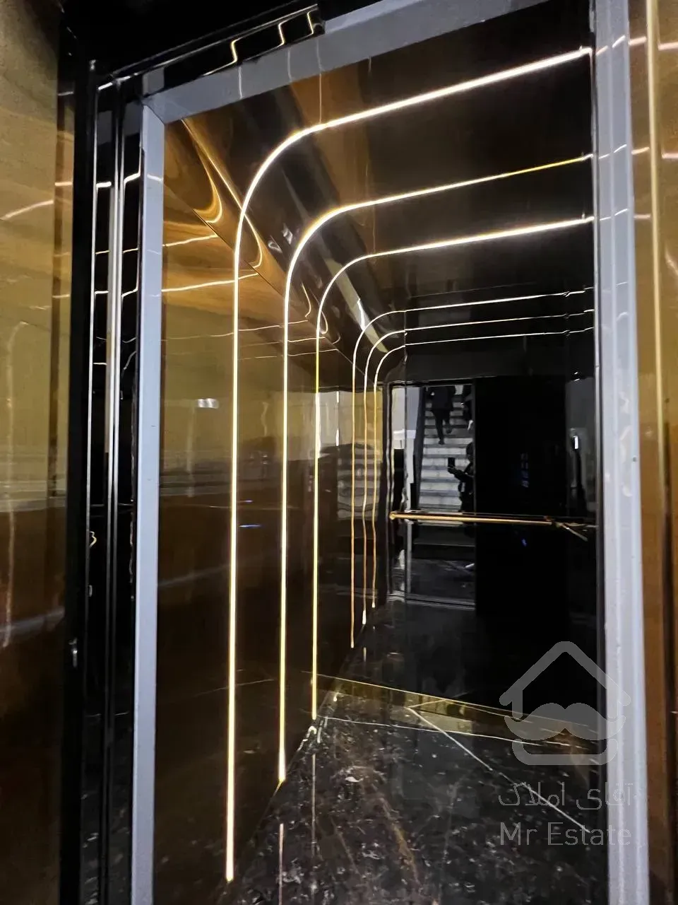 فروش کلی مجموعه رونیکاپالاس در سئول