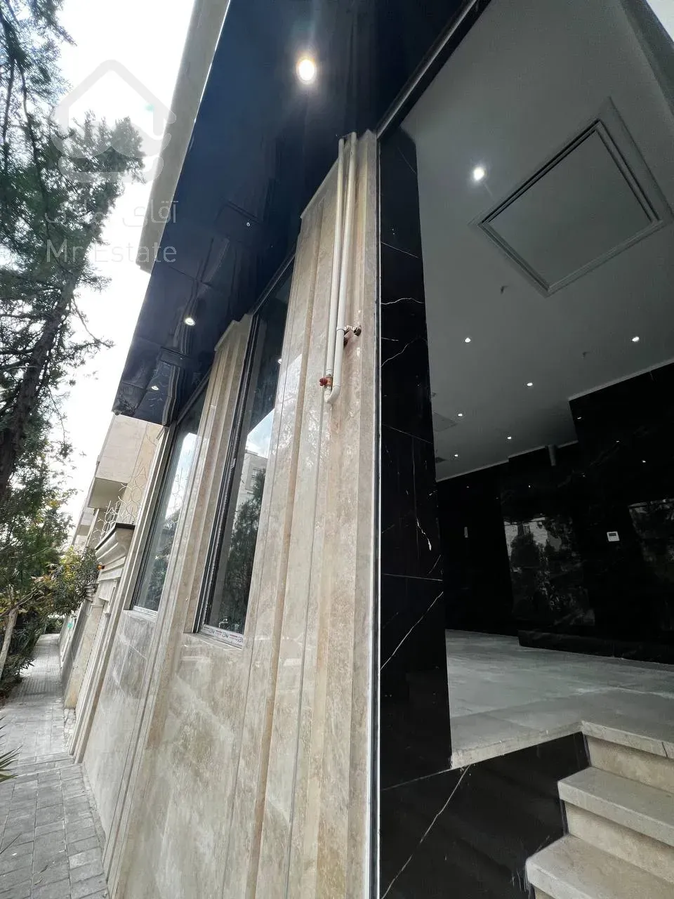 فروش آپارتمان 5 طبقه لاکچری در تاپ لوکیشن منطقه به همراه دو باب مغازه در رونیکا پالاس سئول