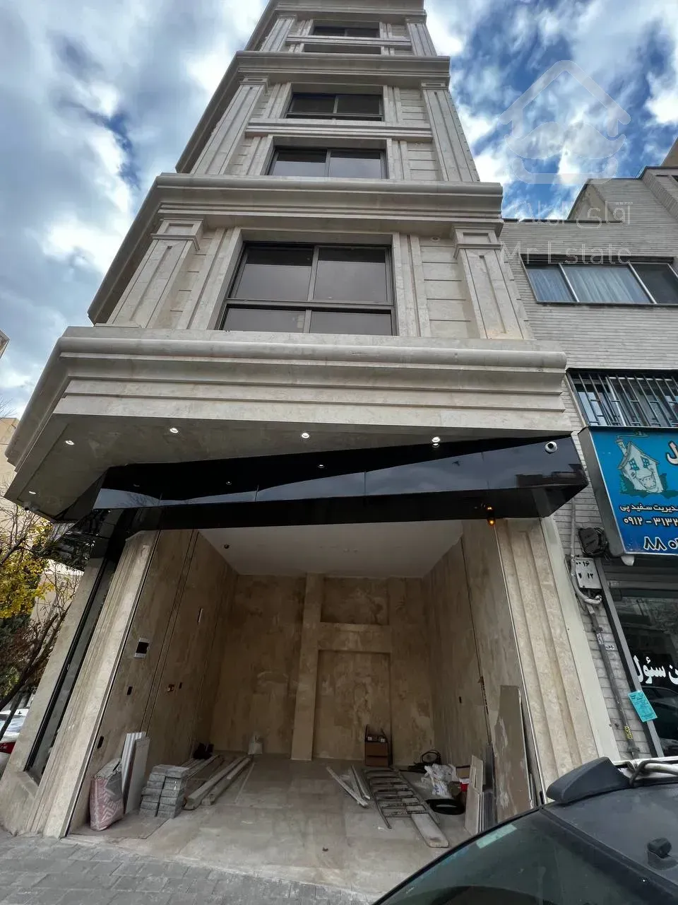 فروش آپارتمان 5 طبقه دارای سالن پرده خور غرق نور رونیکا پالاس سئول