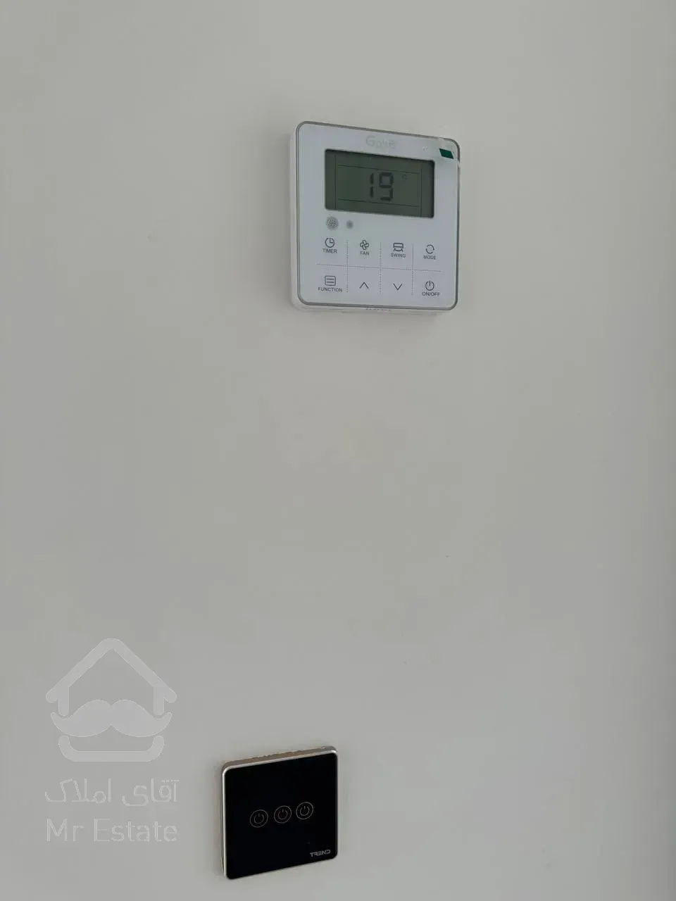 فروش ساختمان 5 طبقه لوکس تک واحدی به همراه 2 واحد مغازه به صورت یکجا به فروش میرسد